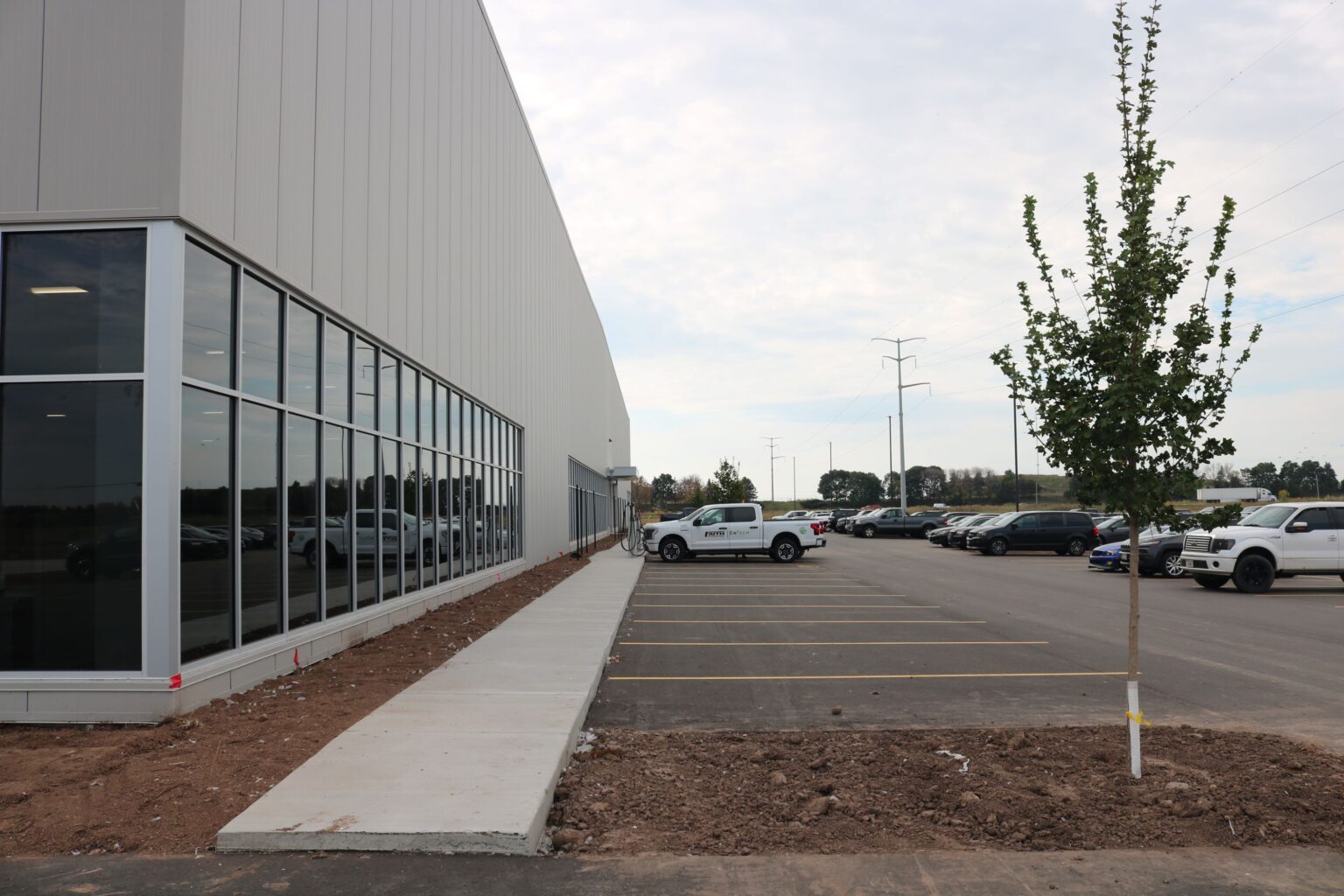 Excellerate Opens Clean Energy Smart Manufacturing Facility in Little Chute, Wisconsin FTI